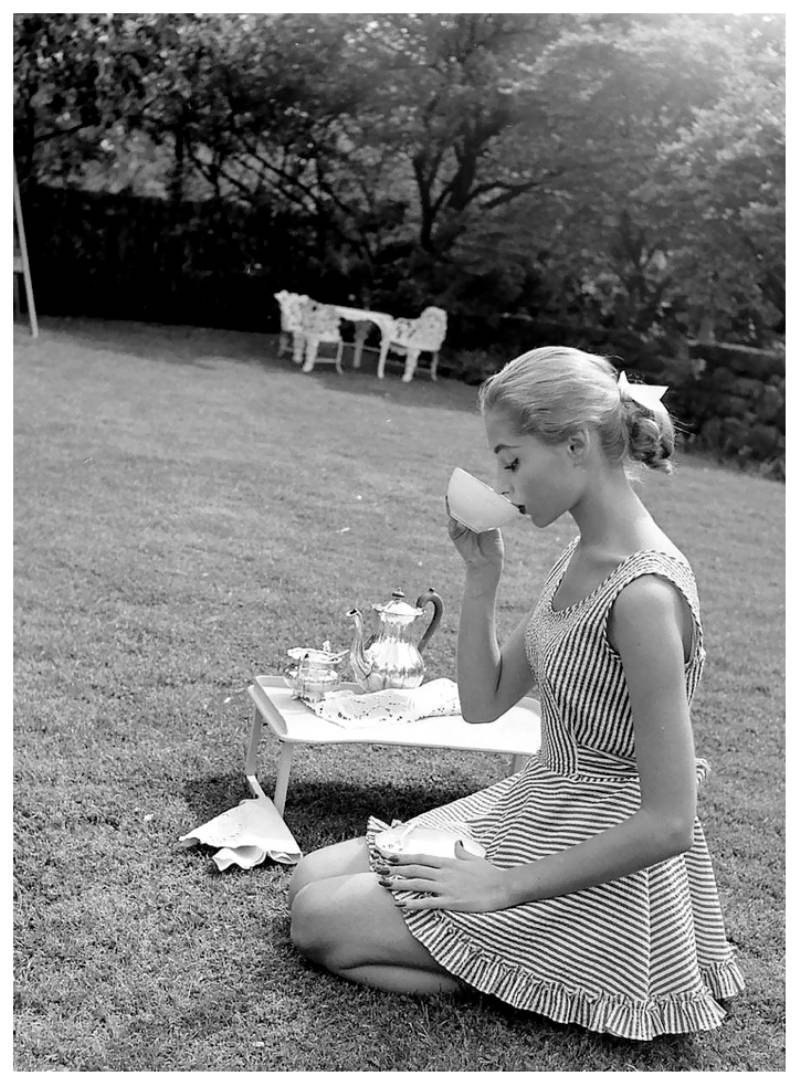 Нина Лин Vikki Dougan