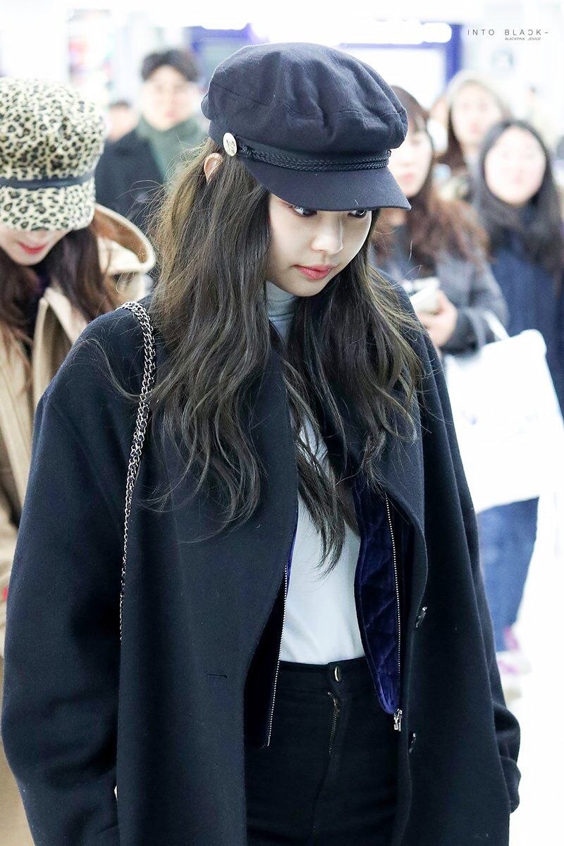 Jennie Lisa Airport 2018