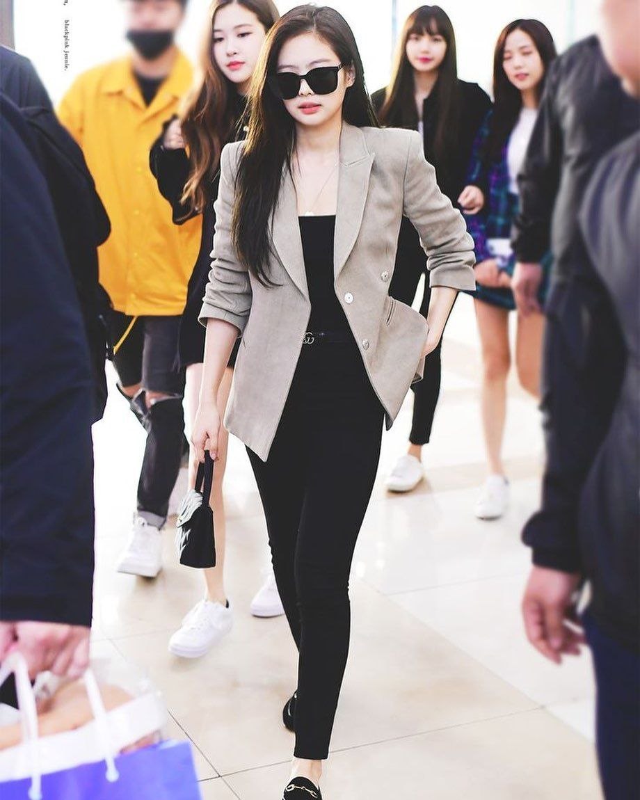 Дженни Ким Airport Fashion