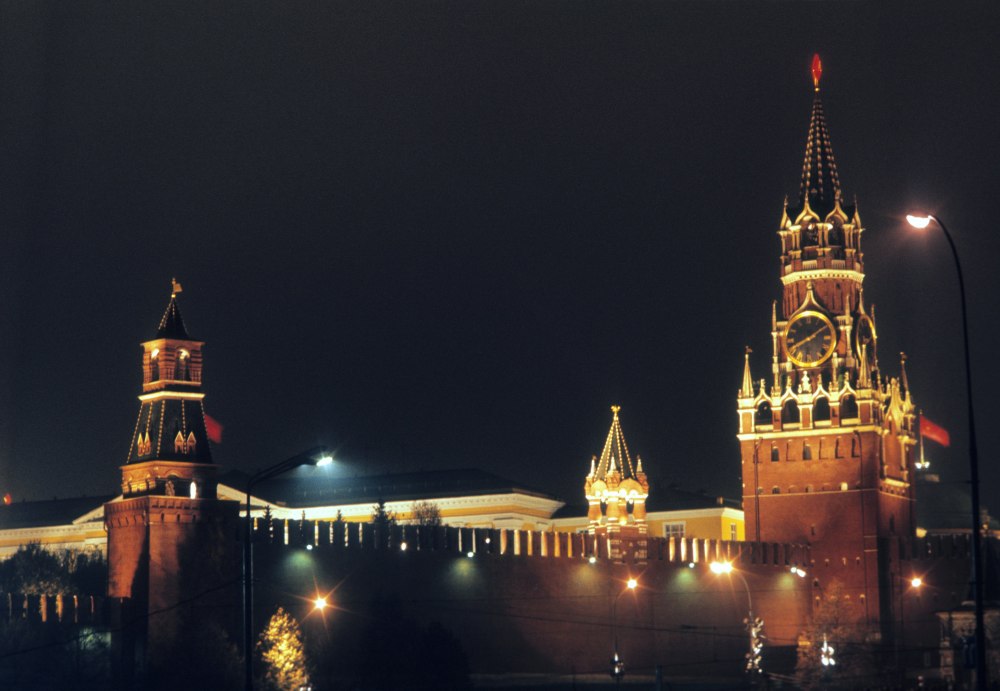 Спасская башня Кремля ночью