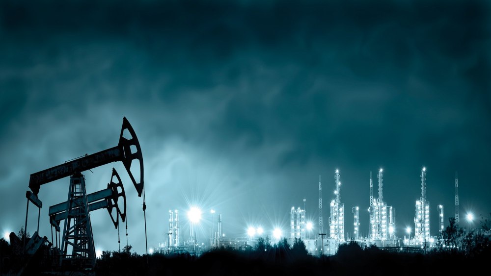 Нефтяные вышки панорама
