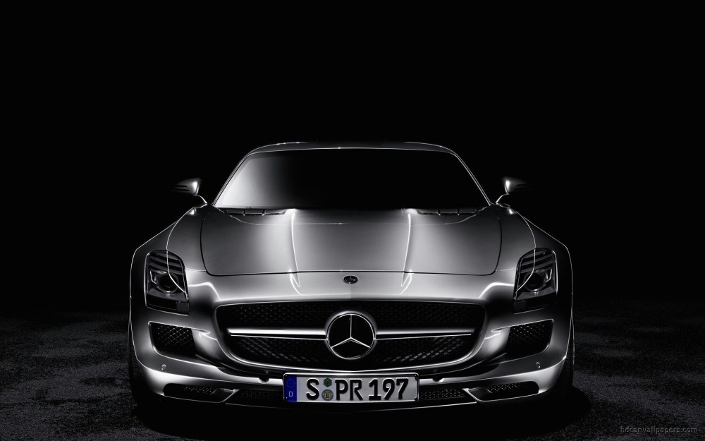 Mercedes CLS 63 1600x900