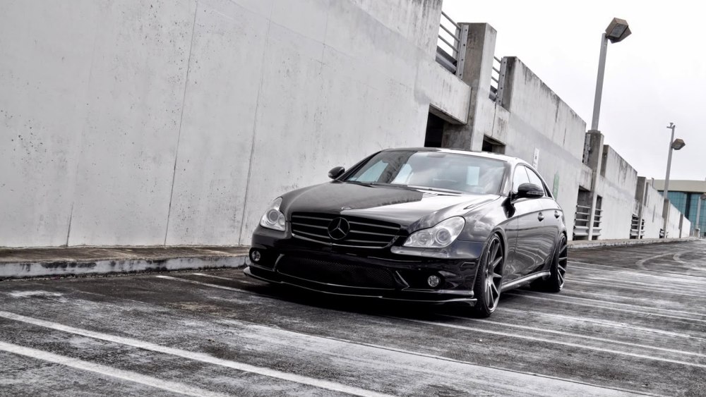 Mercedes c63 AMG 4k белая