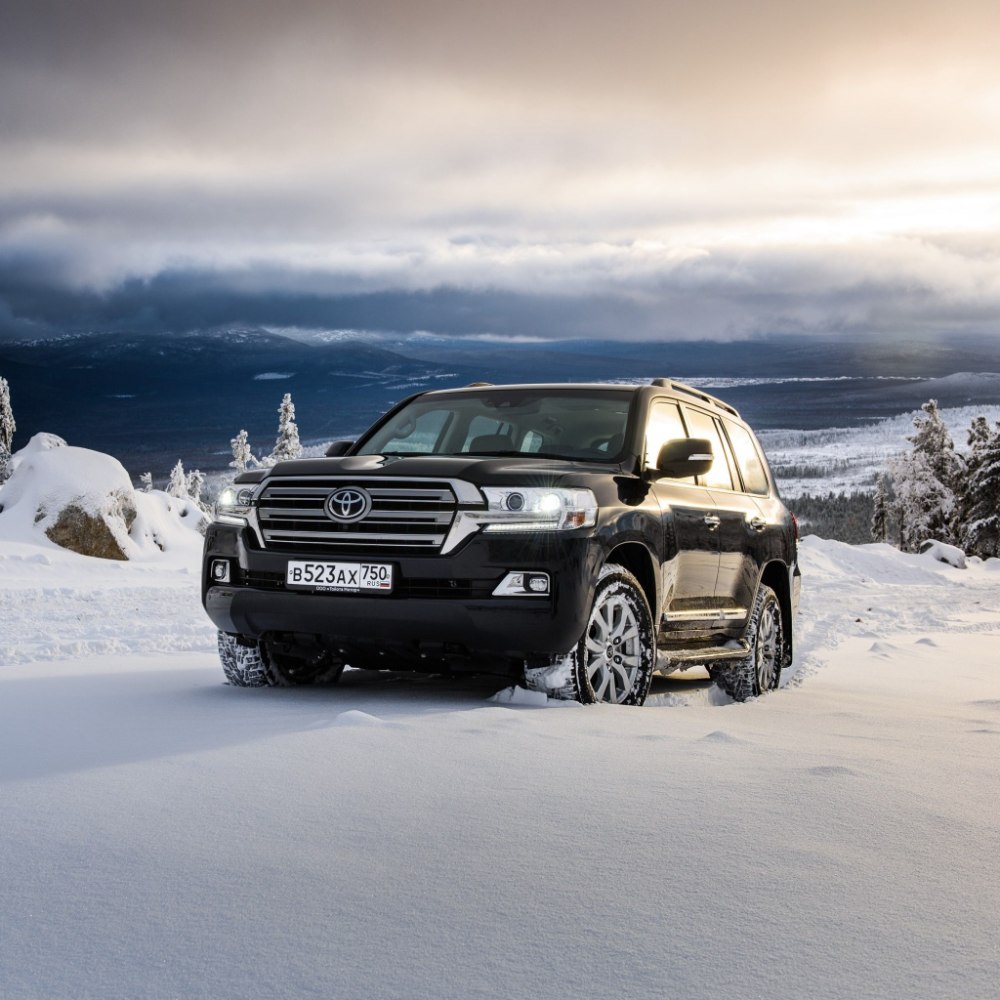 Toyota Land Cruiser 200