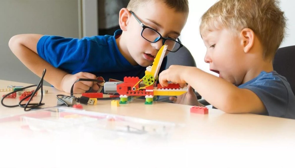 LEGO WEDO дети