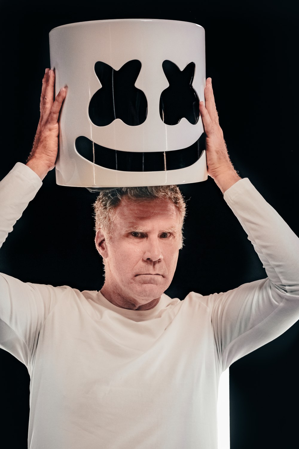 Кристофер Комсток Marshmello без маски