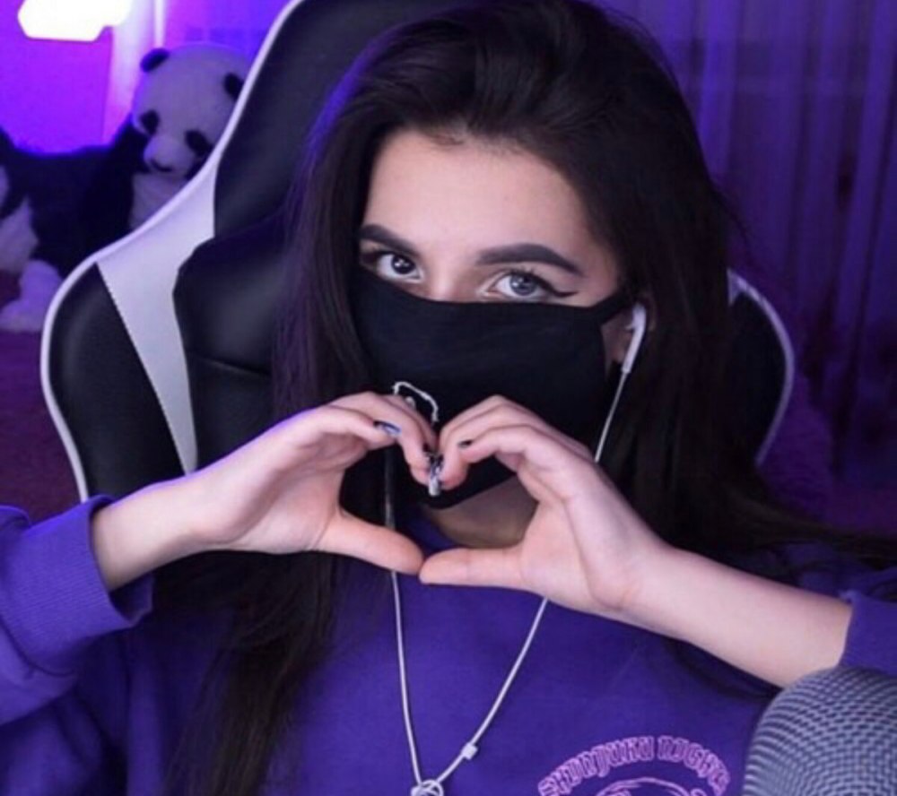 Амина Мирзоева tenderlybae