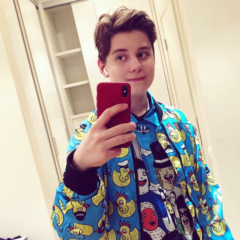 Кто такой роман парамонов компот