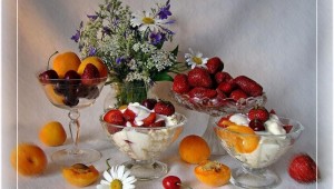Открытки с добрым утром с цветами и фруктами с пожеланиями