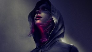 Женщина в капюшоне