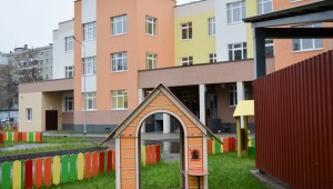 Детский сад на улице