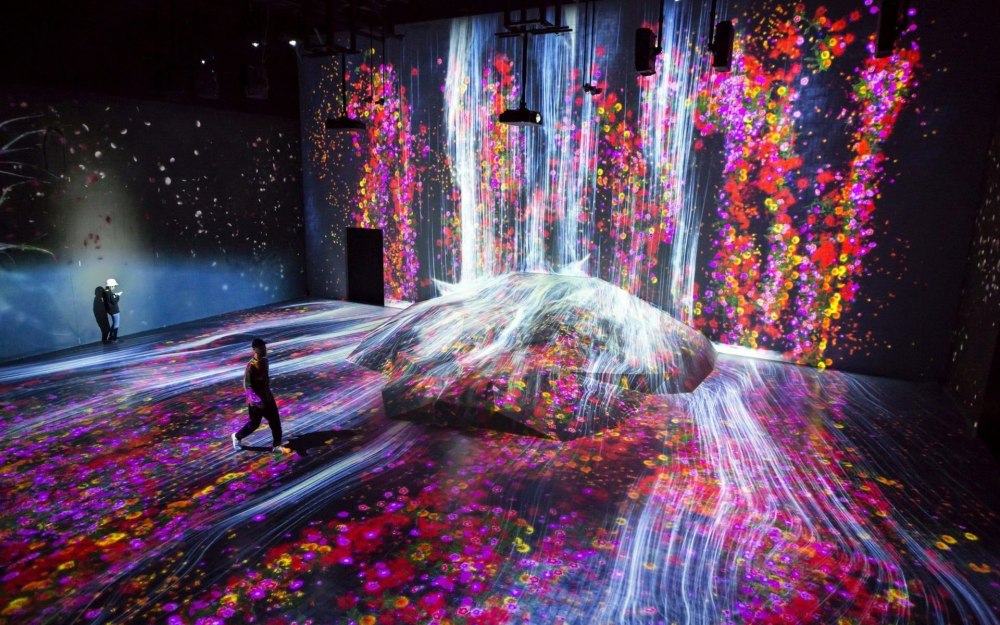 Музее цифрового искусства TEAMLAB Borderless, Токио.