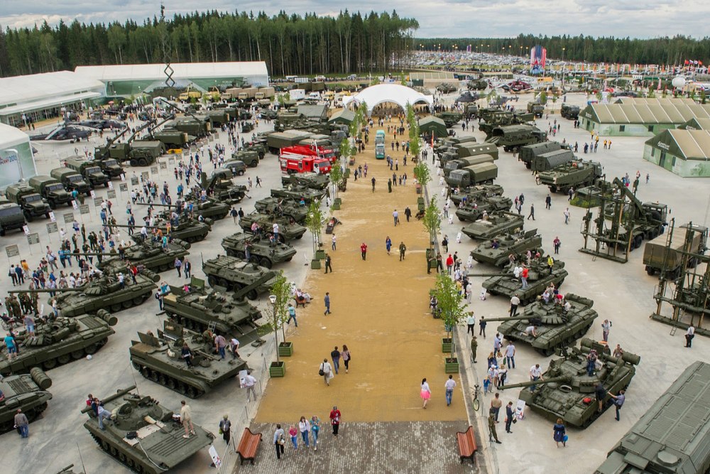 Армия 2020 УВЗ