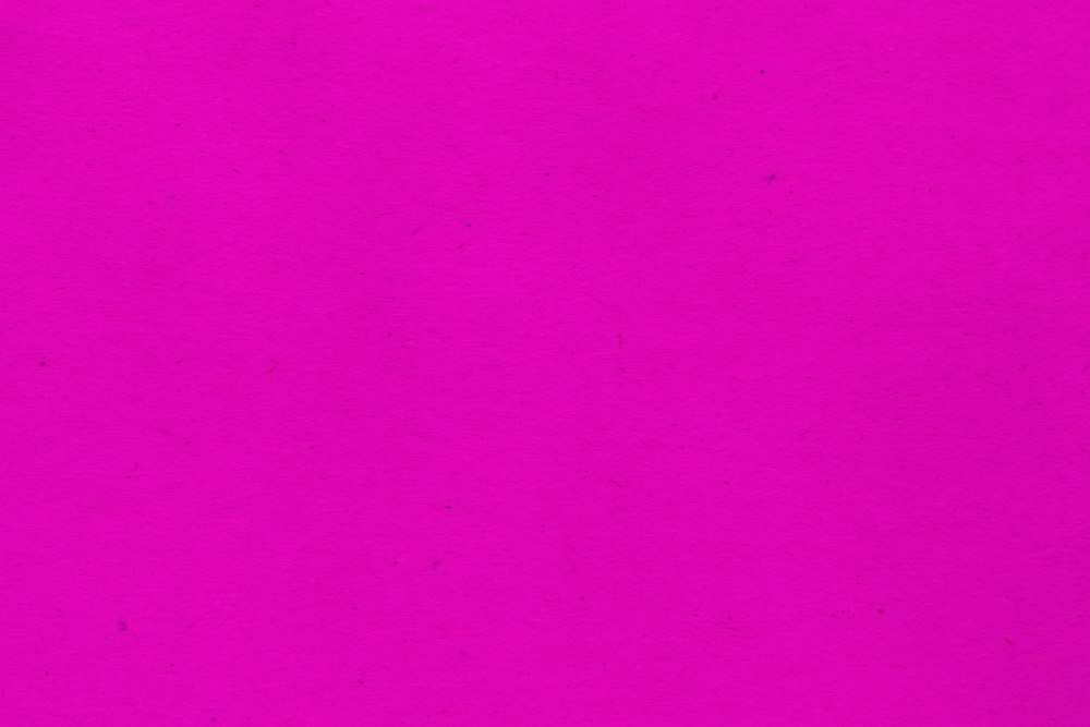 Фиолетовый цвет яркий