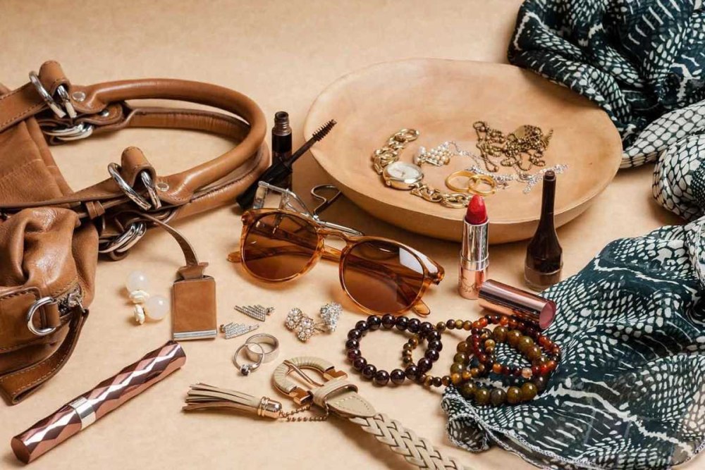 Аксессуары для женщин