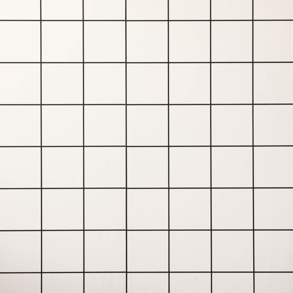 Розовый фон в белую клетку