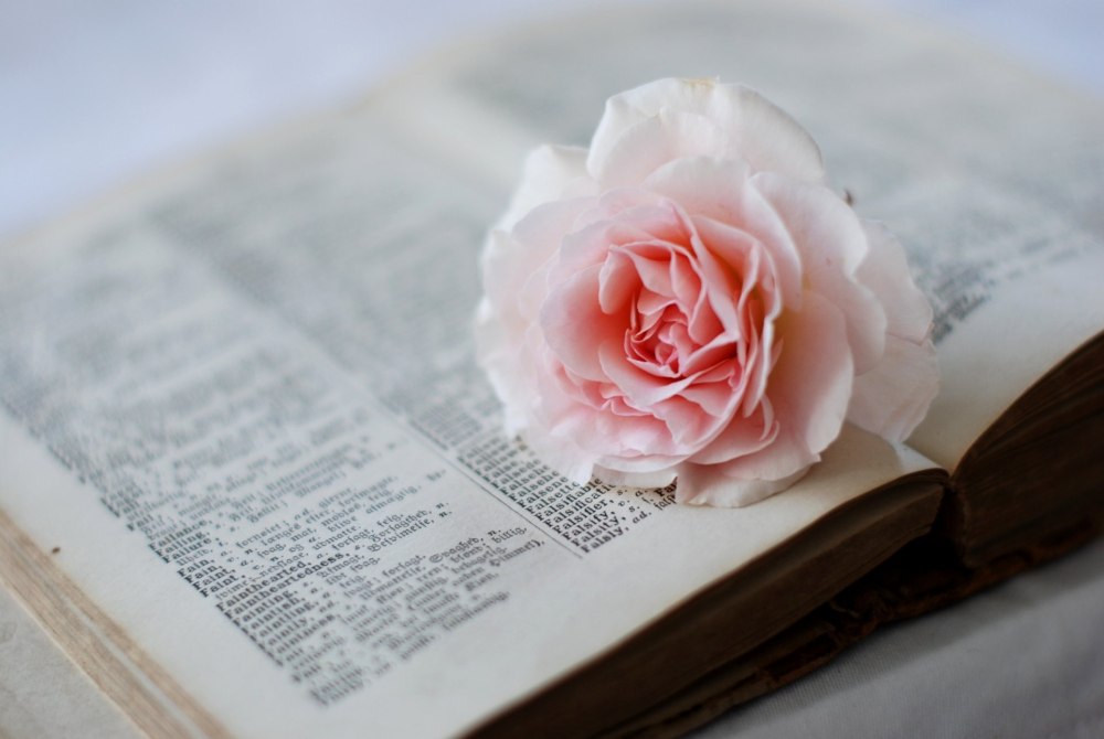 Книга цветы