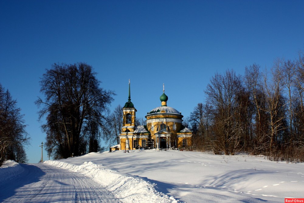Храм Андрея Первозванного зимой