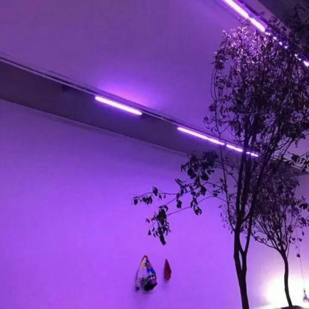 Фиолетовая подсветка