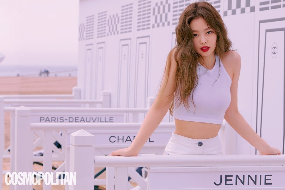 Группа BLACKPINK Дженни
