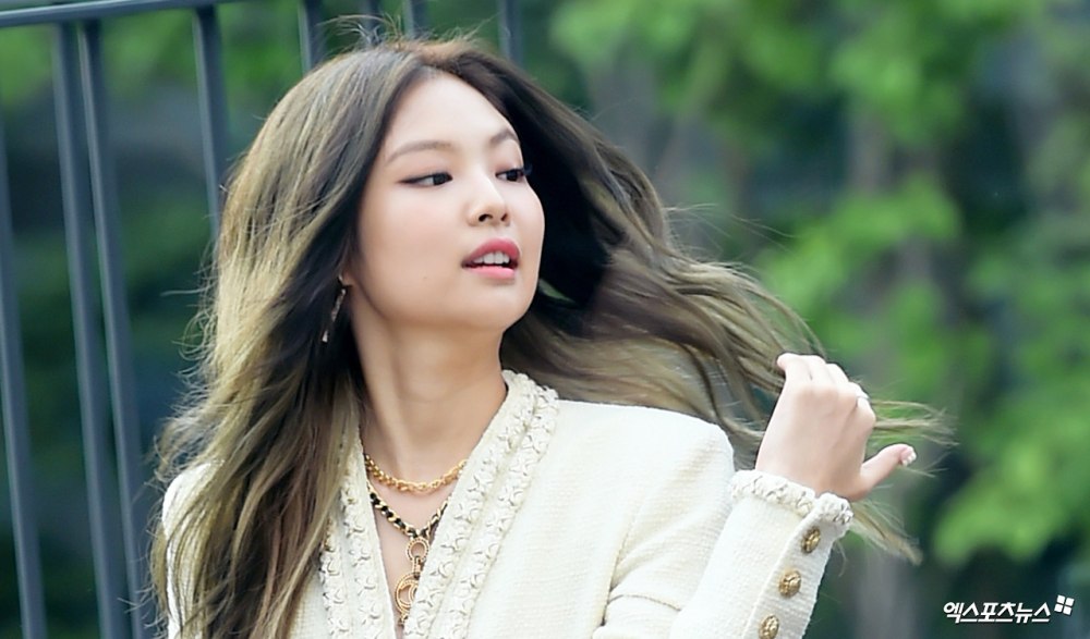 Black Pink Jennie