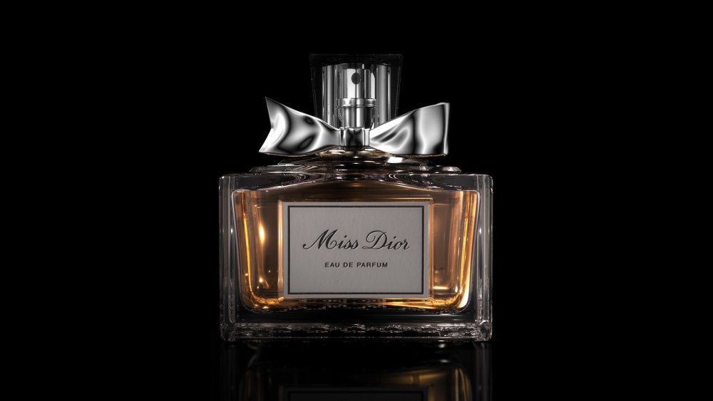 Miss Dior черные