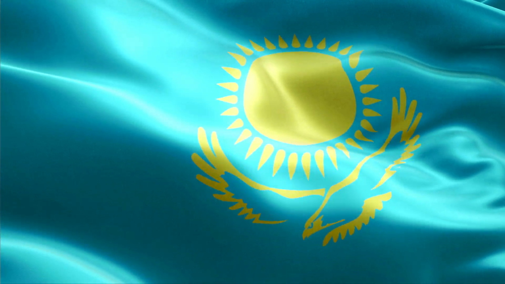 Казахский флаг