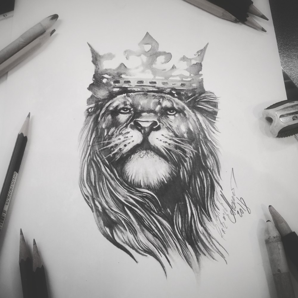 Лев с короной карандашом