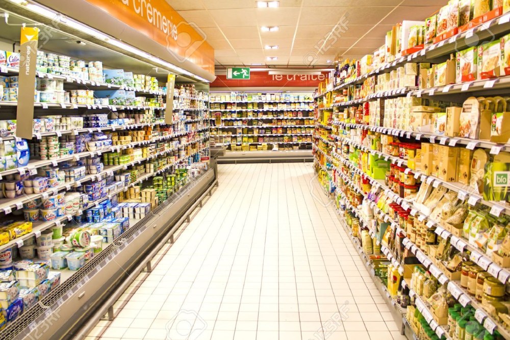 Продуктовый магазин изнутри