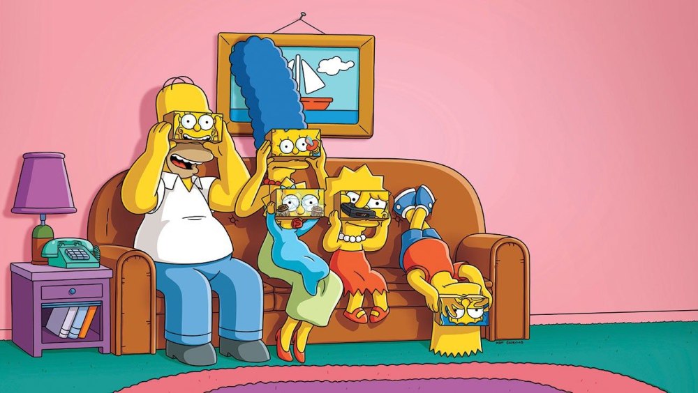 The Simpsons на диване