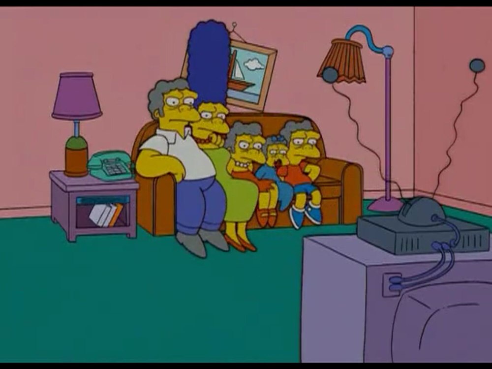 The Simpsons на диване