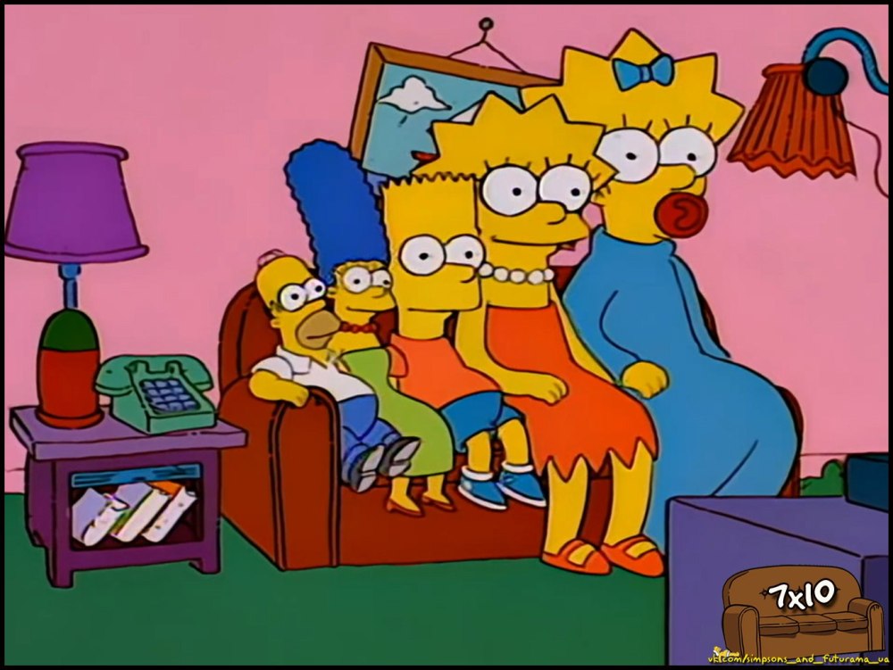 The Simpsons на диване