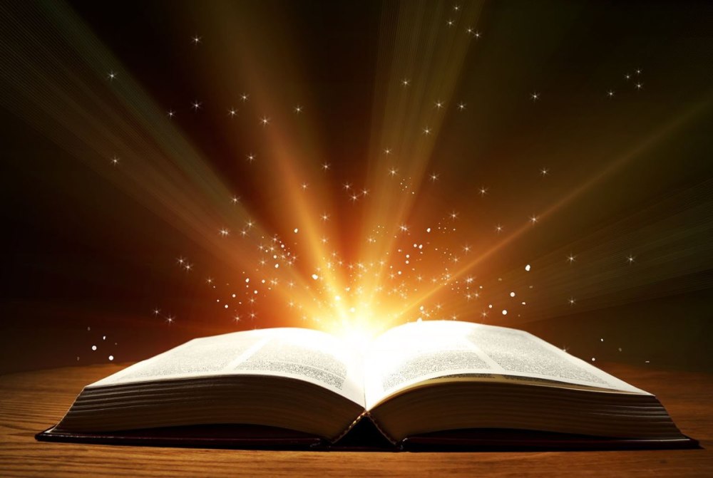 Изображение раскрытой книги